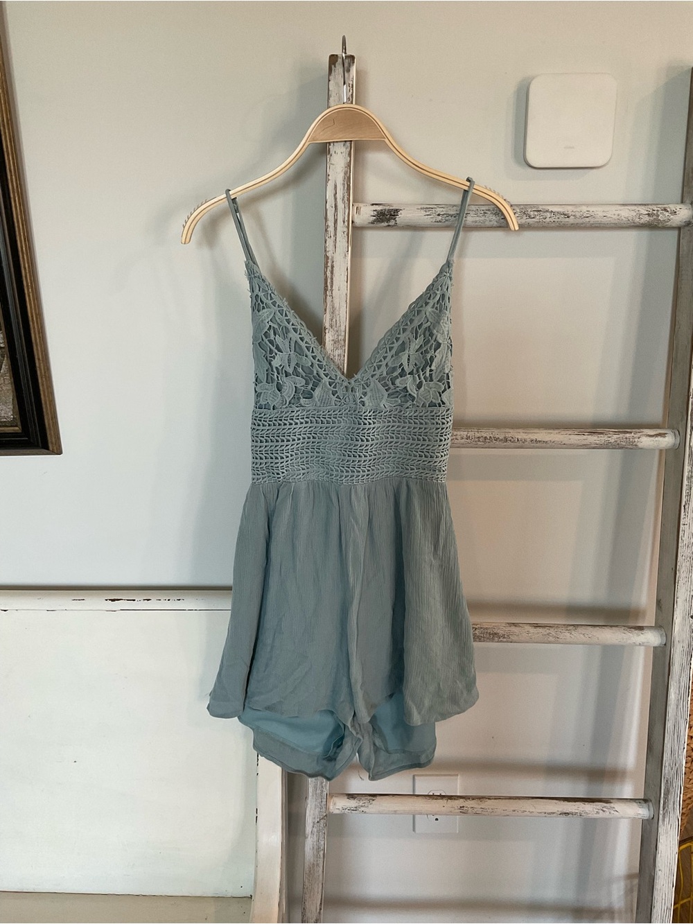 Ron Jon Surf Shop Teal Women Open Back Romper Small Shorts Pockets EUC
